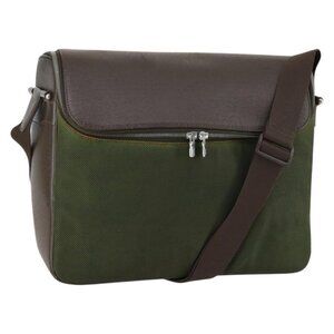 Authentic LOUIS VUITTON Taiga Thai Meal Shoulder Bag Khaki M30868 LV